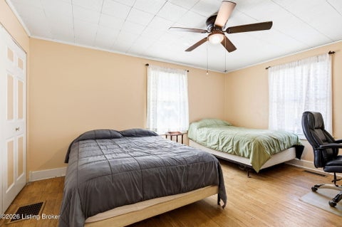 Tiny photo for 4212 Bubbling Over Dr, Louisville, KY 40216 (MLS # 1730247)