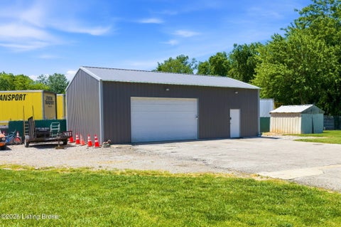 Tiny photo for 4212 Bubbling Over Dr, Louisville, KY 40216 (MLS # 1730247)