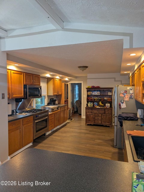 Tiny photo for 4212 Bubbling Over Dr, Louisville, KY 40216 (MLS # 1730247)