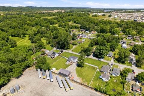 Tiny photo for 4212 Bubbling Over Dr, Louisville, KY 40216 (MLS # 1730247)