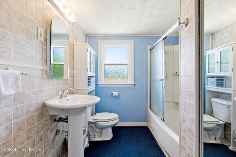 Tiny photo for 4212 Bubbling Over Dr, Louisville, KY 40216 (MLS # 1730247)