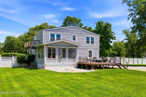 Tiny photo for 4212 Bubbling Over Dr, Louisville, KY 40216 (MLS # 1730247)