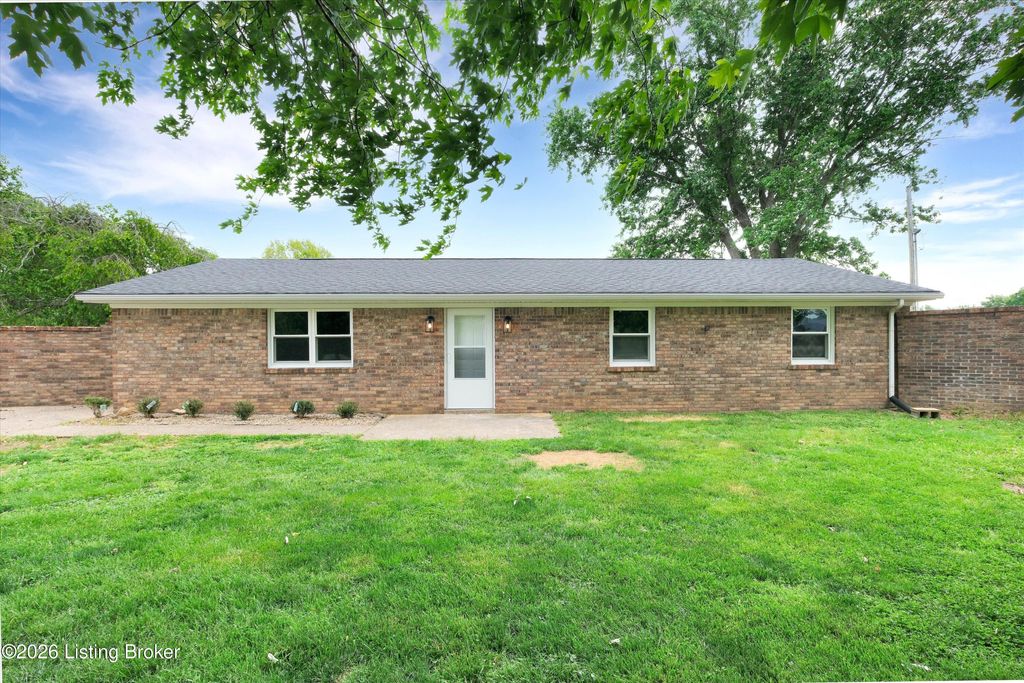 Photo of 3070 Ashes Creek Ln, Bloomfield, KY 40008 (MLS # 1715826)