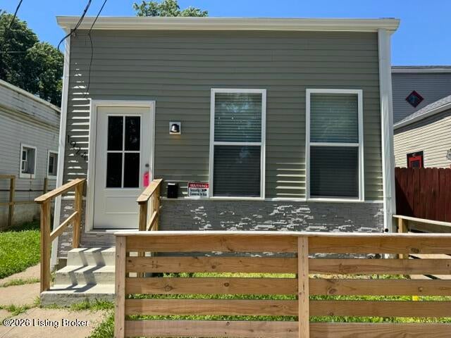 Photo of 1924 Portland Ave, Louisville, KY 40203 (MLS # 1719274)