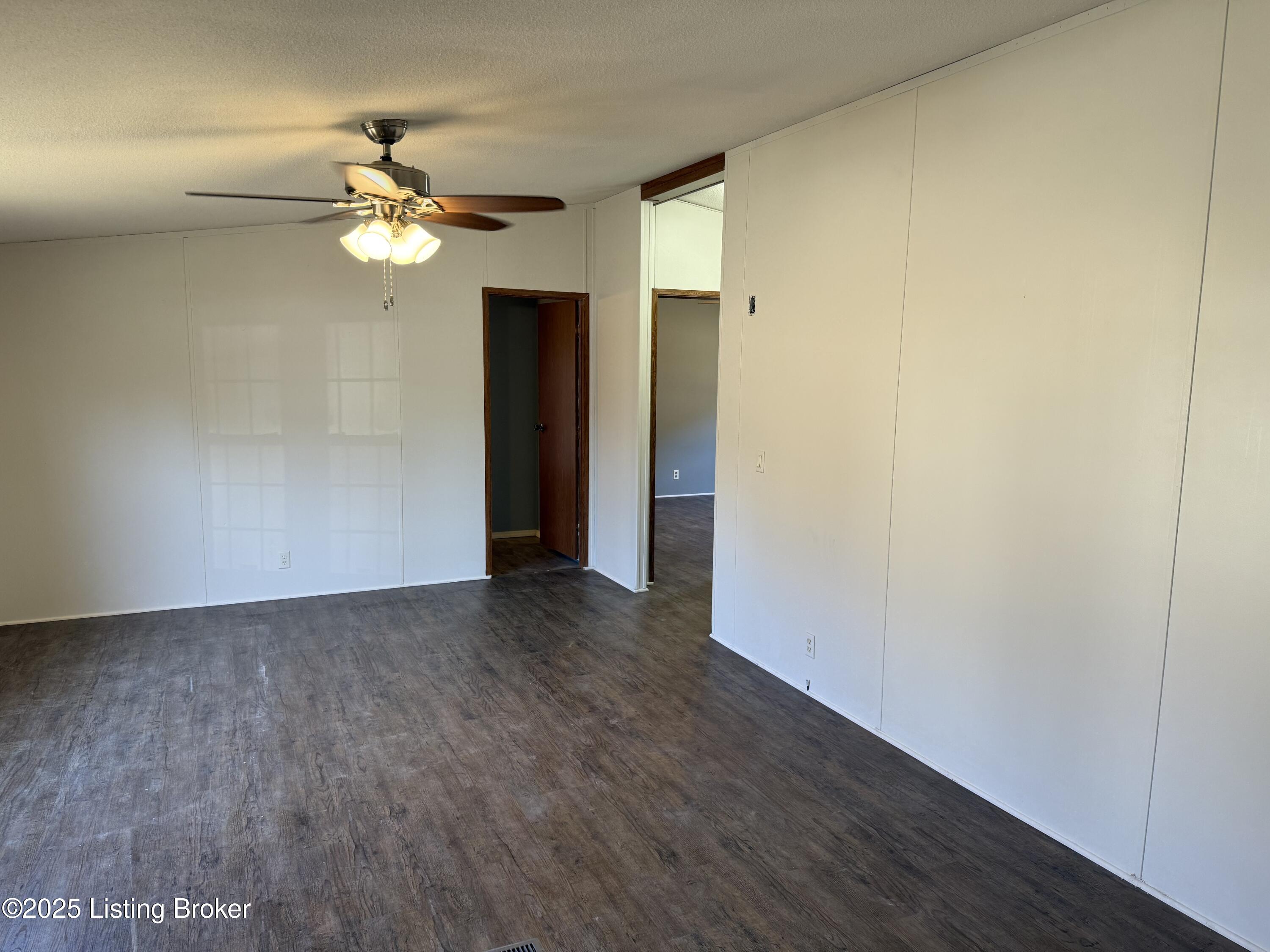 346 Burch Burnette Ln, Falls Of Rough, Kentucky image 19