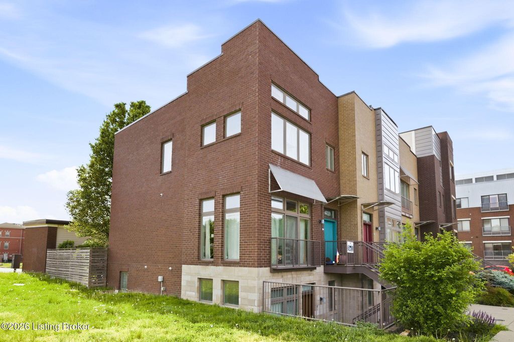 Photo of 409 Hancock Green Pl, Louisville, KY 40202 (MLS # 1715418)