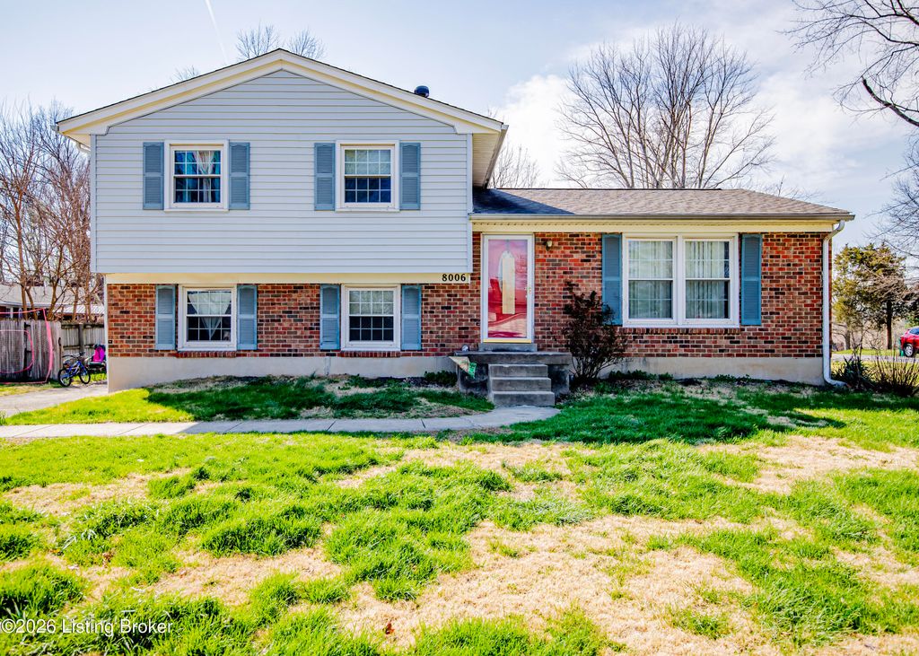 Photo of 8006 Mary Sue Dr, Louisville, KY 40291 (MLS # 1712209)