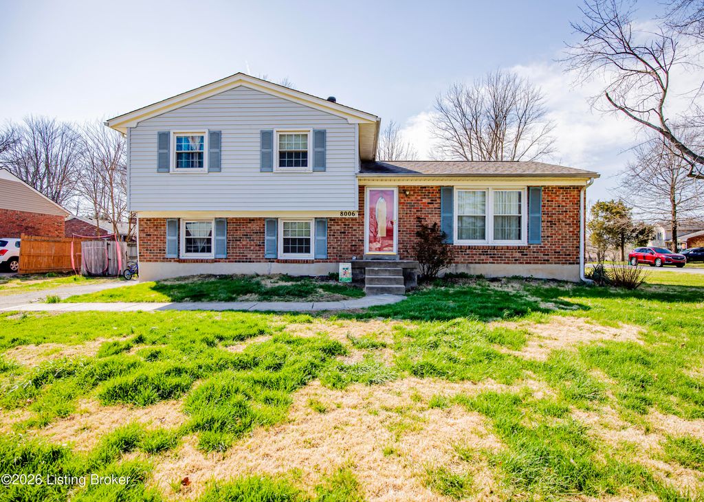 Photo of 8006 Mary Sue Dr, Louisville, KY 40291 (MLS # 1712209)