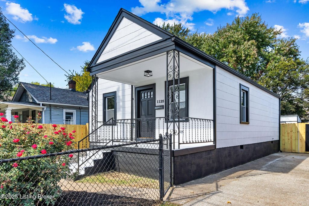 Photo of 1125 Sale Ave, Louisville, KY 40215 (MLS # 1701449)