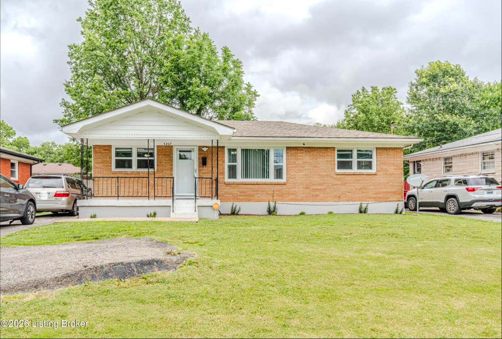 Photo of 4207 Retreat Rd, Louisville, KY 40219 (MLS # 1720015)