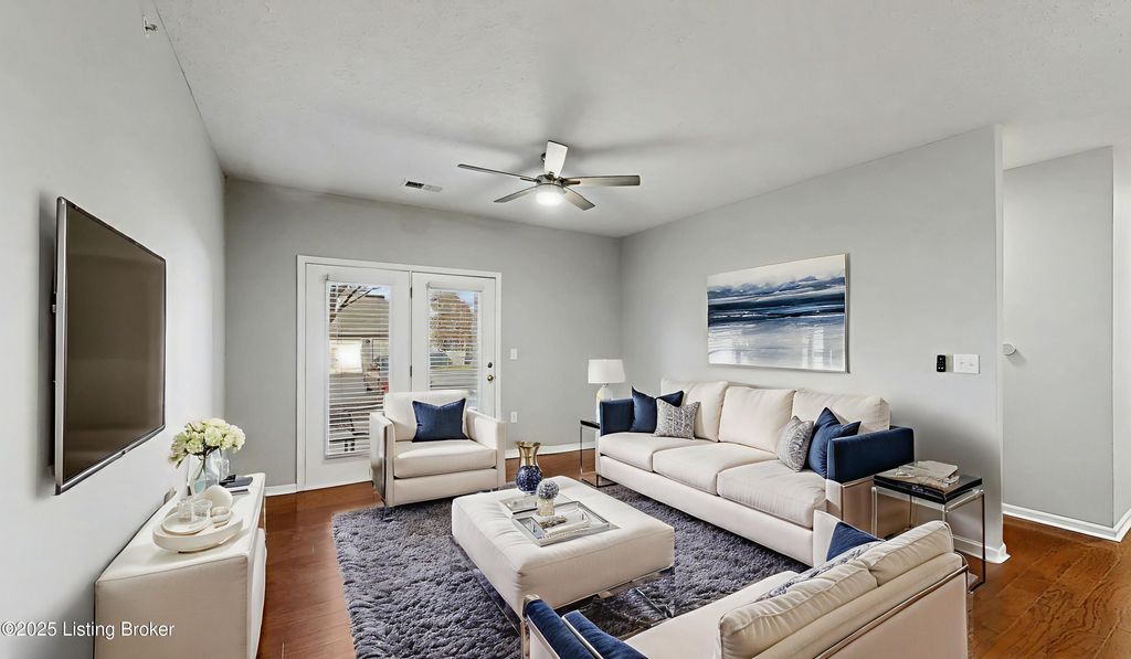 Photo of 2602 Aristocrat Pl #101, Louisville, KY 40299 (MLS # 1704880)