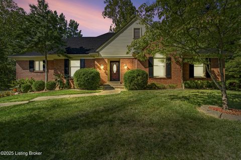 Photo of 6215 Deep Cove Ct, Prospect, KY 40059 (MLS # 1699564)