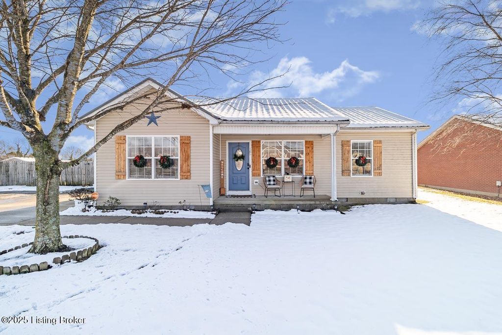 Photo of 101 Grundy Dr, Bardstown, KY 40004 (MLS # 1705370)