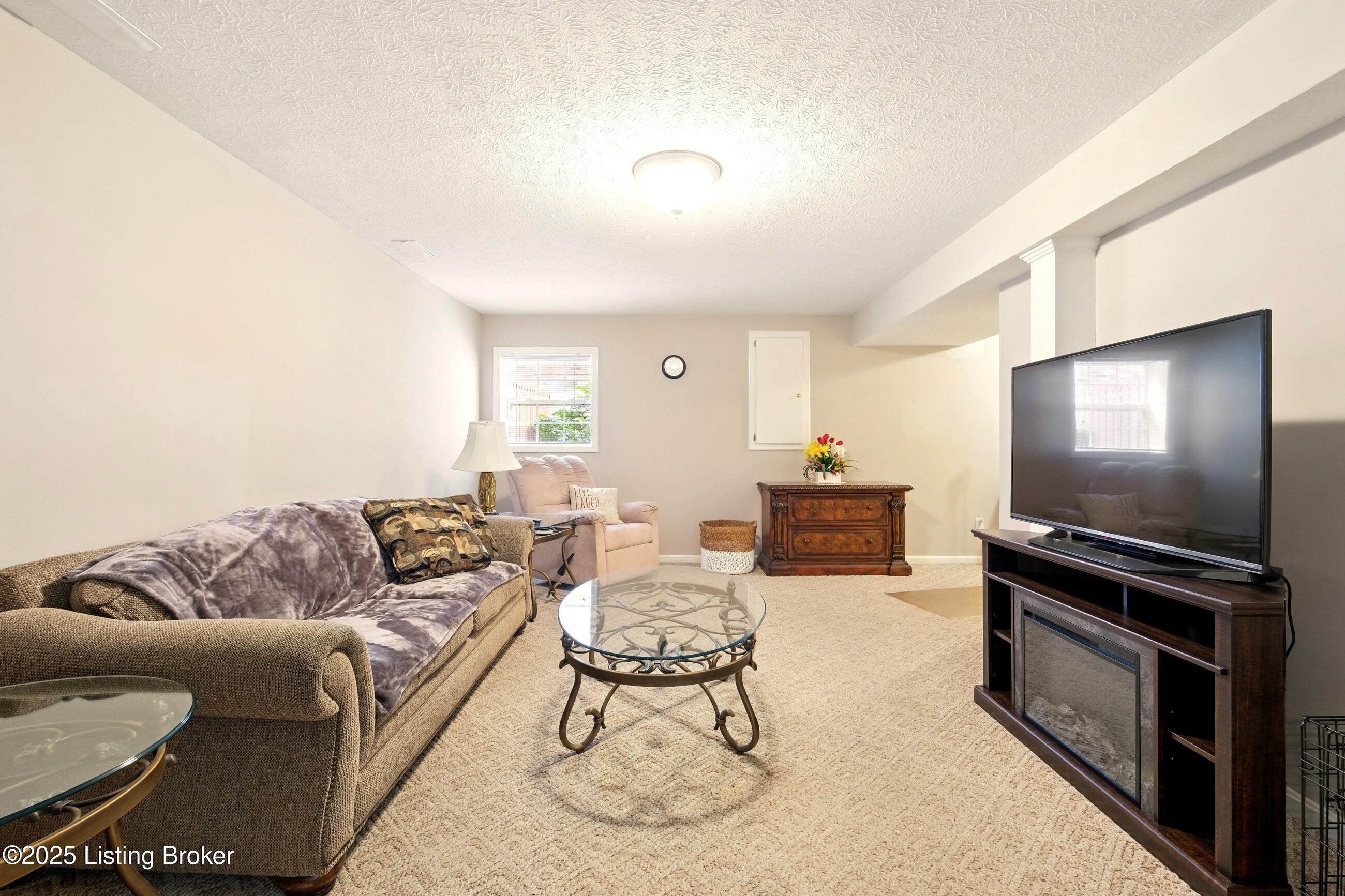 6900 Shibley Ave, Louisville, Pennsylvania image 33