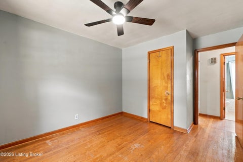 Tiny photo for 10001 Vega Ln, Louisville, KY 40272 (MLS # 1729608)