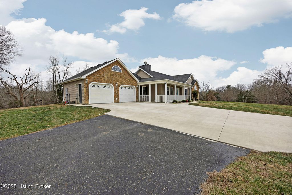 Photo of 90 Hazy Downs Rd, Raywick, KY 40060 (MLS # 1712203)