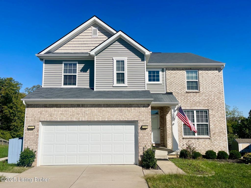 Photo of 2428 Cherry Creek Rd, La Grange, KY 40031 (MLS # 1700181)