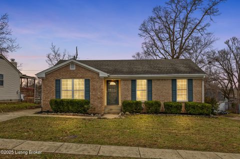 Photo of 1602 Acosta Ct, La Grange, KY 40031 (MLS # 1705415)