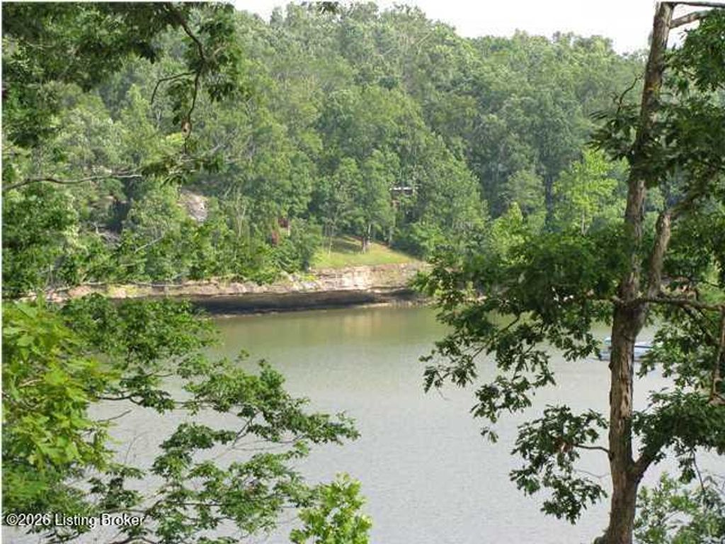 Photo of 461 N Riverbend Rd, Leitchfield, KY 42754 (MLS # 1707186)