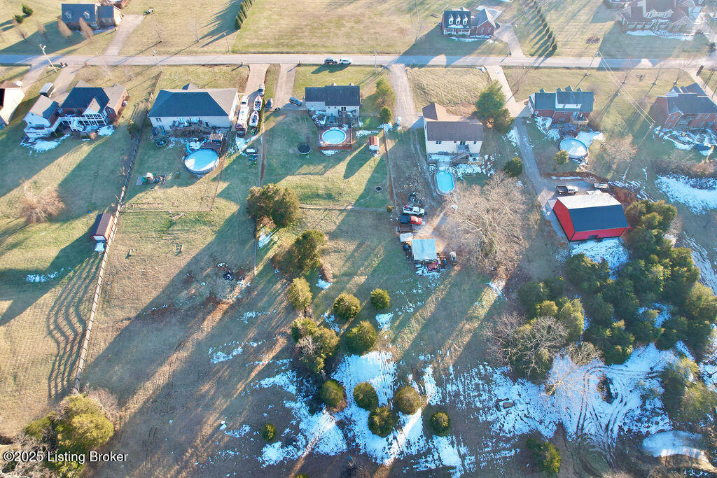 864 Meadowland Trail, Shepherdsville, Kentucky image 8