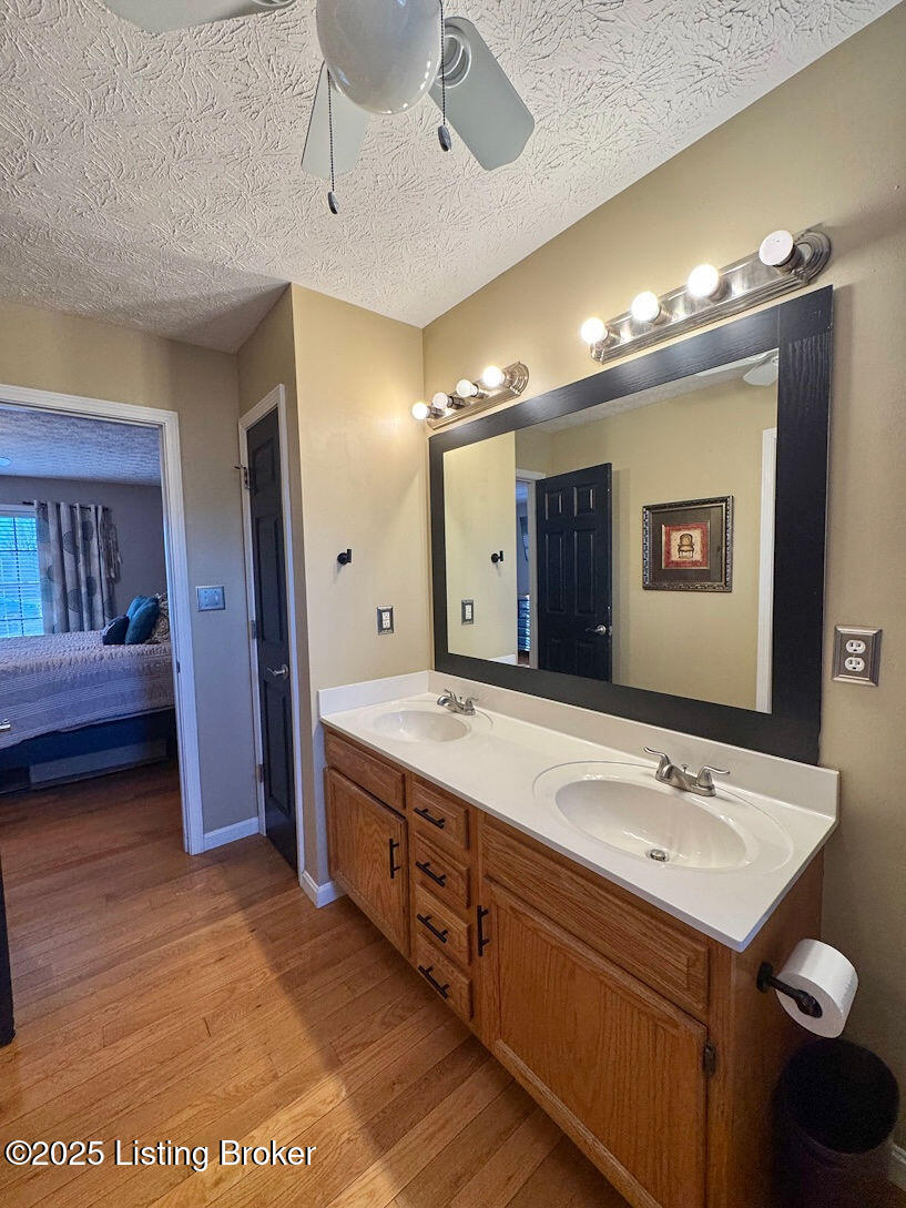 864 Meadowland Trail, Shepherdsville, Kentucky image 35