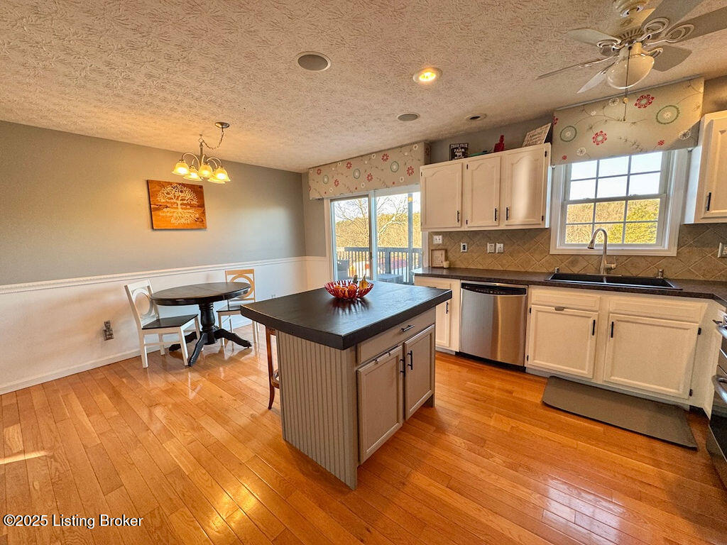 864 Meadowland Trail, Shepherdsville, Kentucky image 25