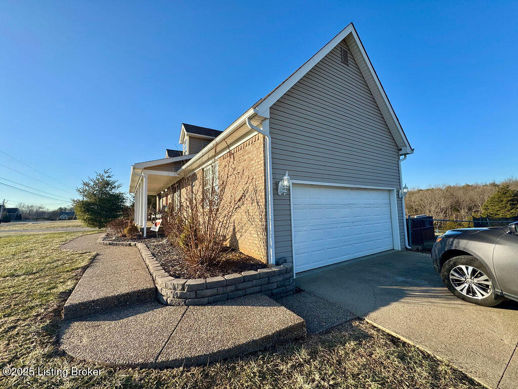 864 Meadowland Trail, Shepherdsville, Kentucky image 5