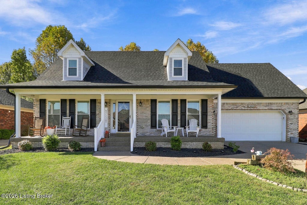 Photo of 5612 Pleasure Ct, Louisville, KY 40272 (MLS # 1732612)