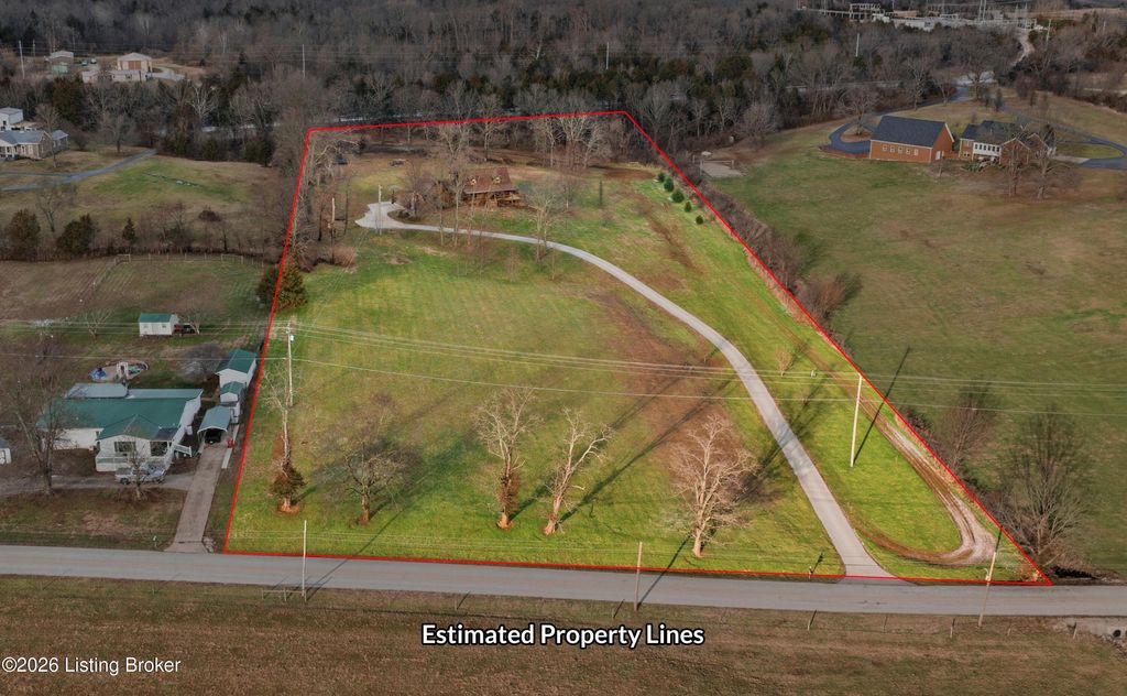 Photo of 1600 Bridgeport Rd, Frankfort, KY 40601 (MLS # 1707285)