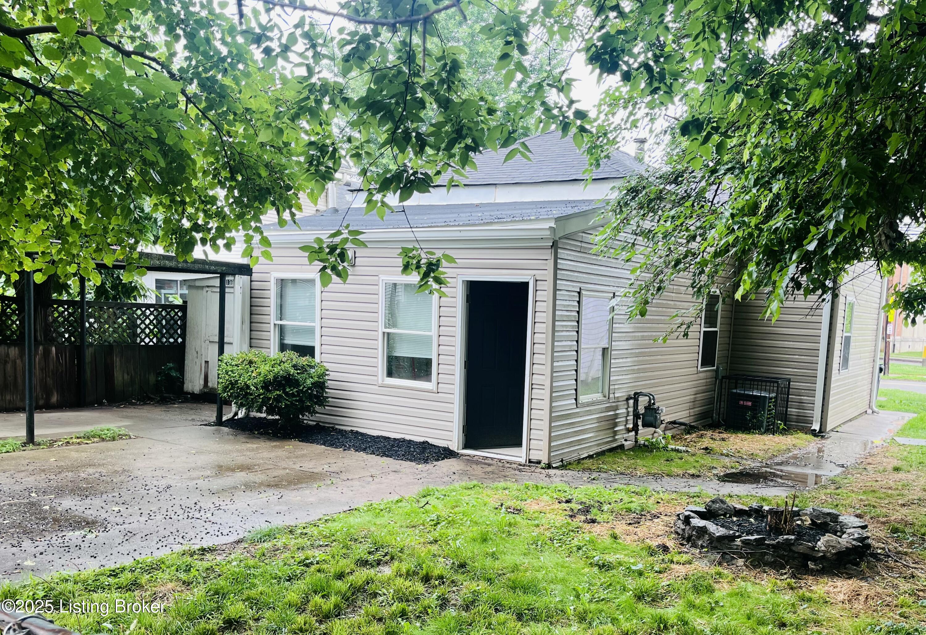 1330 Bluegrass Ave, Louisville, Kentucky image 19
