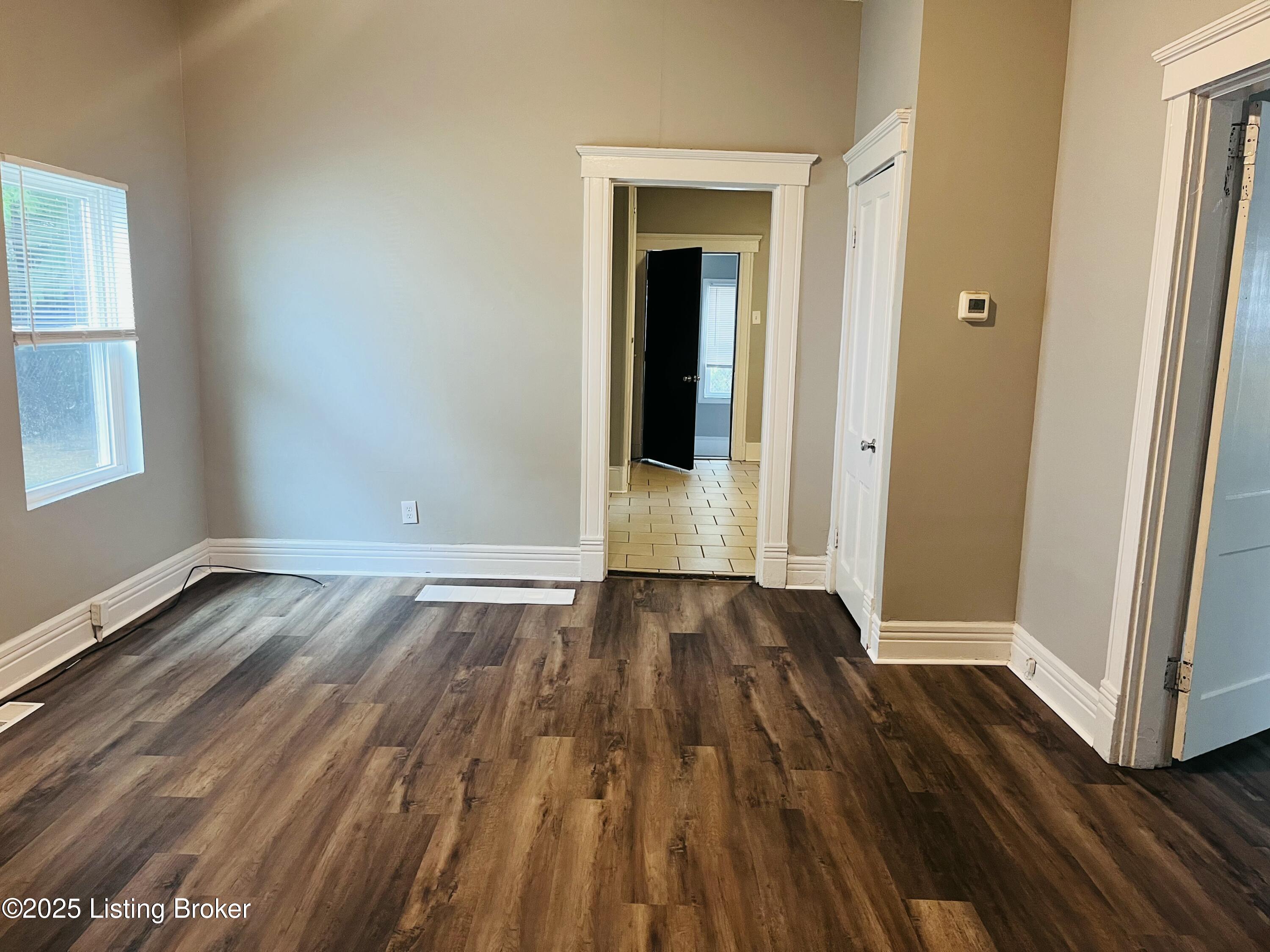 1330 Bluegrass Ave, Louisville, Kentucky image 6