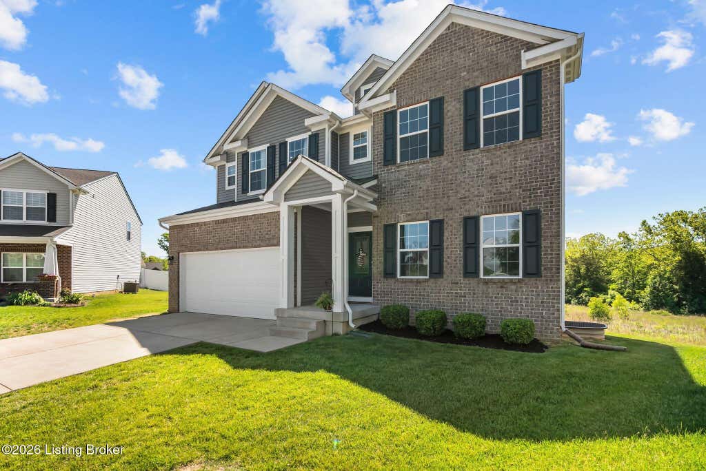 Photo of 11717 Sandhill Preserve Dr, Louisville, KY 40229 (MLS # 1719371)