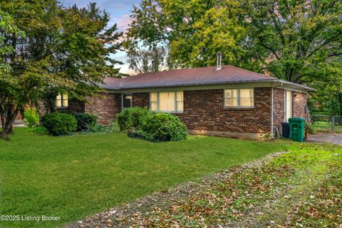 Photo of 154 Windward Way, Shepherdsville, KY 40165 (MLS # 1702148)