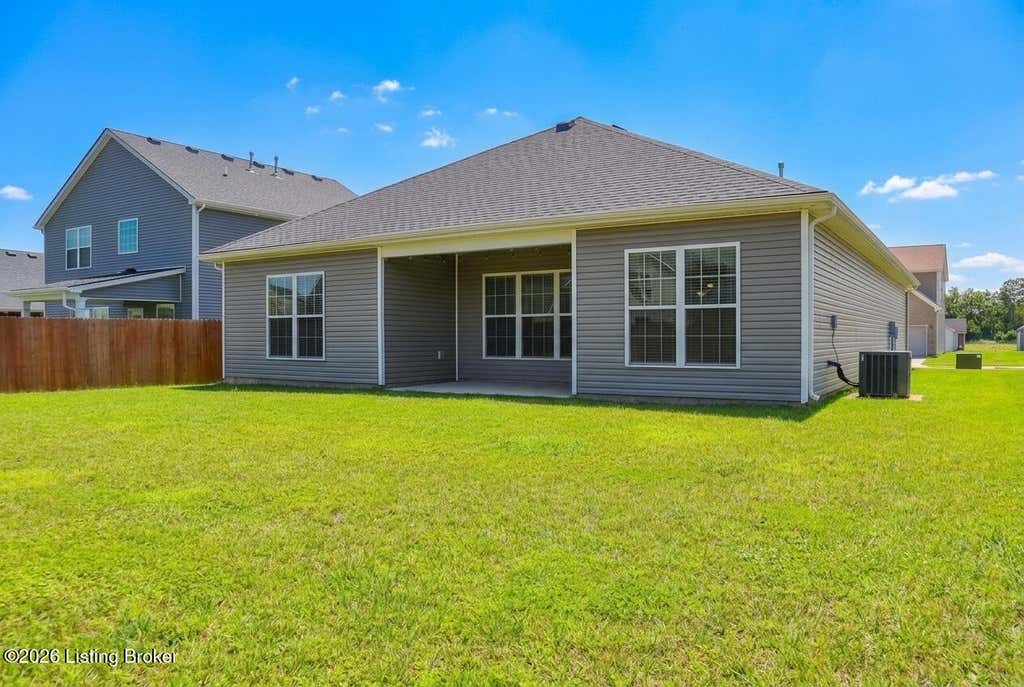 Photo of 107 White Oak Dr, Nicholasville, KY 40356 (MLS # 1724222)