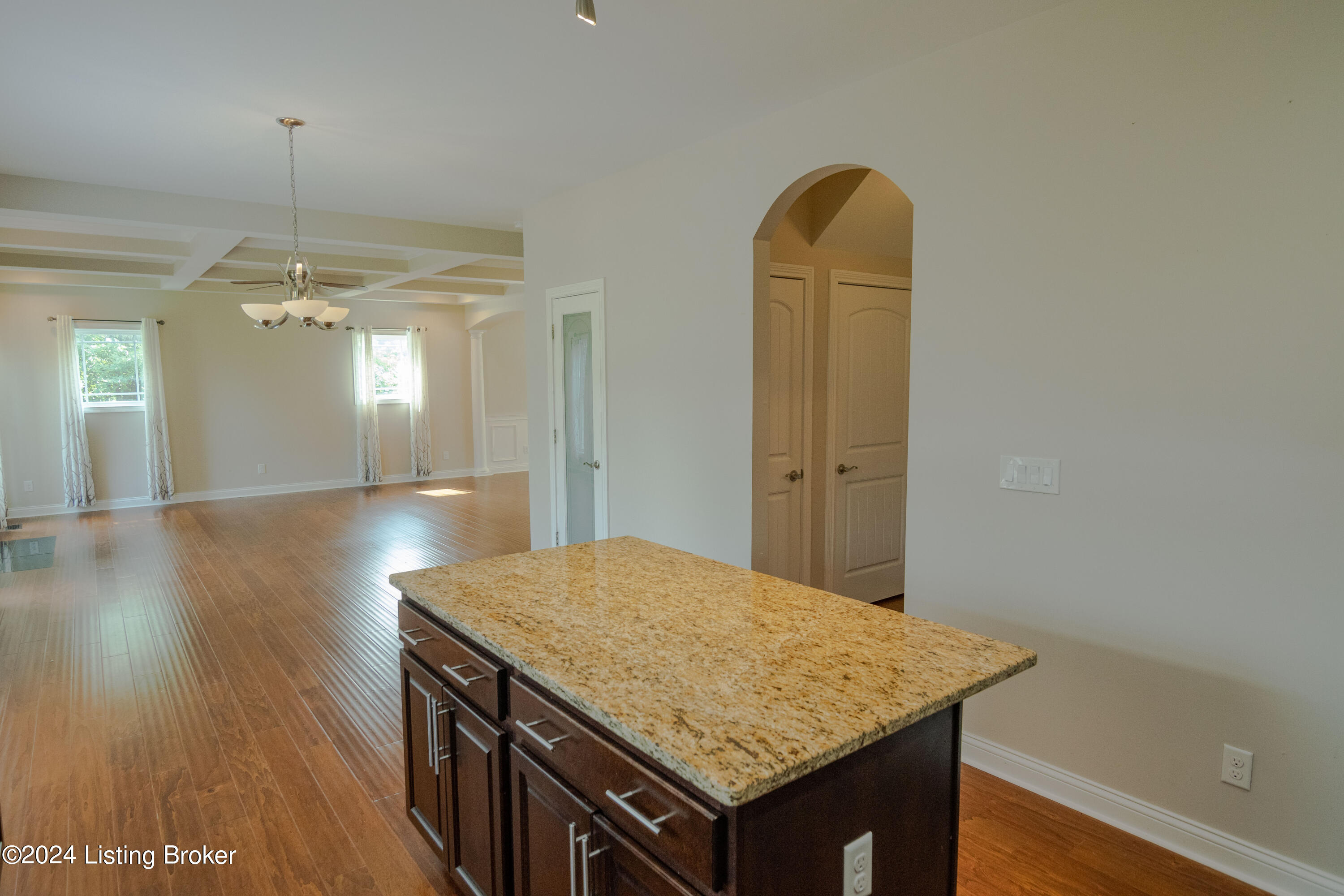 16507 Glen Lakes Dr, Louisville, Pennsylvania image 17