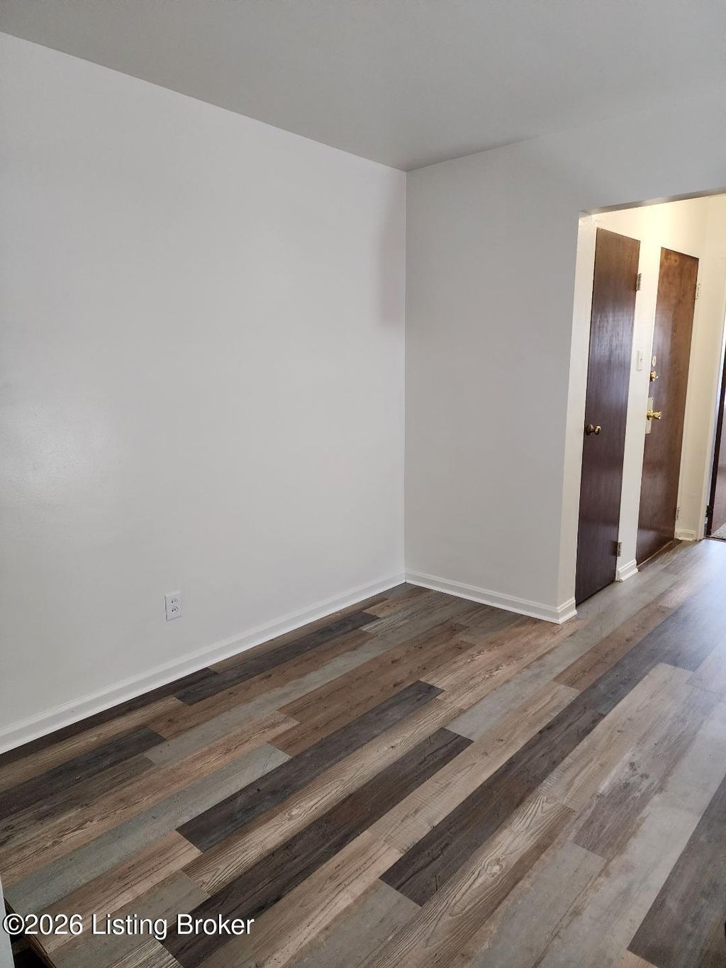 Photo of 1039 Parkway Dr #4, Louisville, KY 40217 (MLS # 1708366)