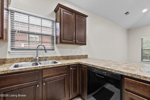 Tiny photo for 6436 Clover Trace Cir, Louisville, KY 40216 (MLS # 1730980)