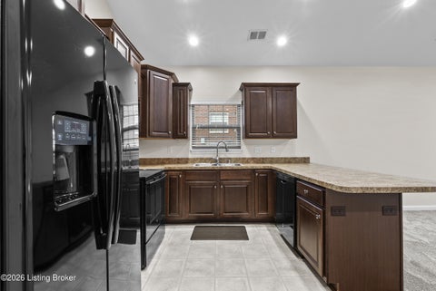 Tiny photo for 6436 Clover Trace Cir, Louisville, KY 40216 (MLS # 1730980)