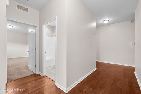Tiny photo for 6436 Clover Trace Cir, Louisville, KY 40216 (MLS # 1730980)