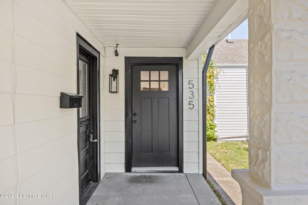 Photo of 535 Warnock St, Louisville, KY 40217 (MLS # 1732814)