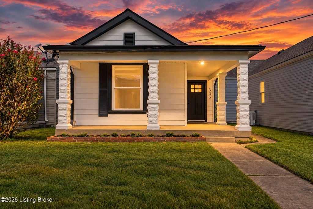 Photo of 535 Warnock St, Louisville, KY 40217 (MLS # 1732814)