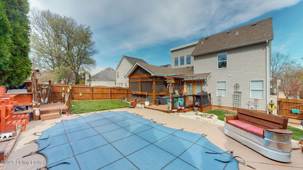 Photo of 5114 Silverton Ln, Louisville, KY 40241 (MLS # 1712612)