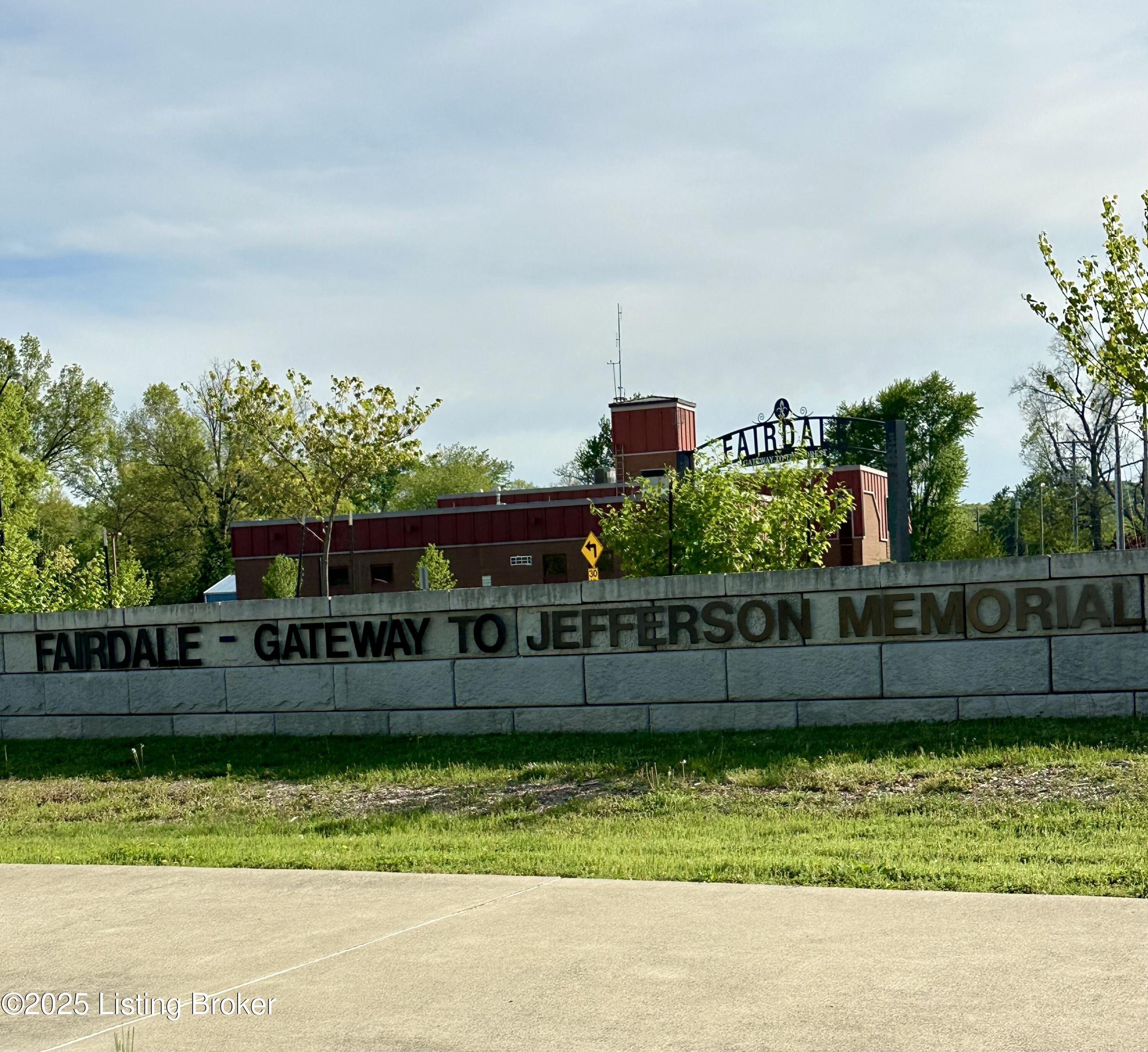 325 Tex Ave, Fairdale, Pennsylvania image 24