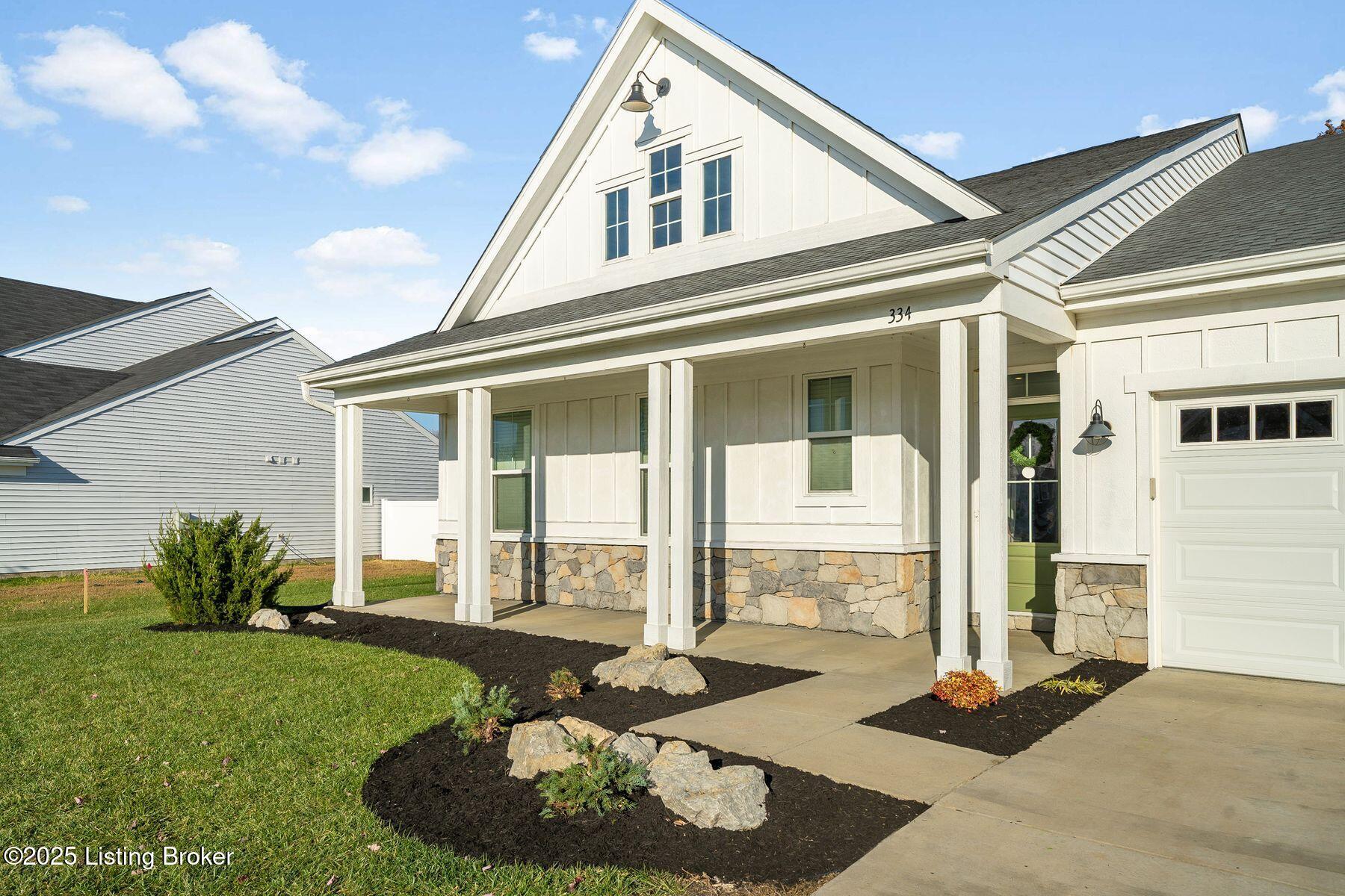 334 Bridlewood Dr