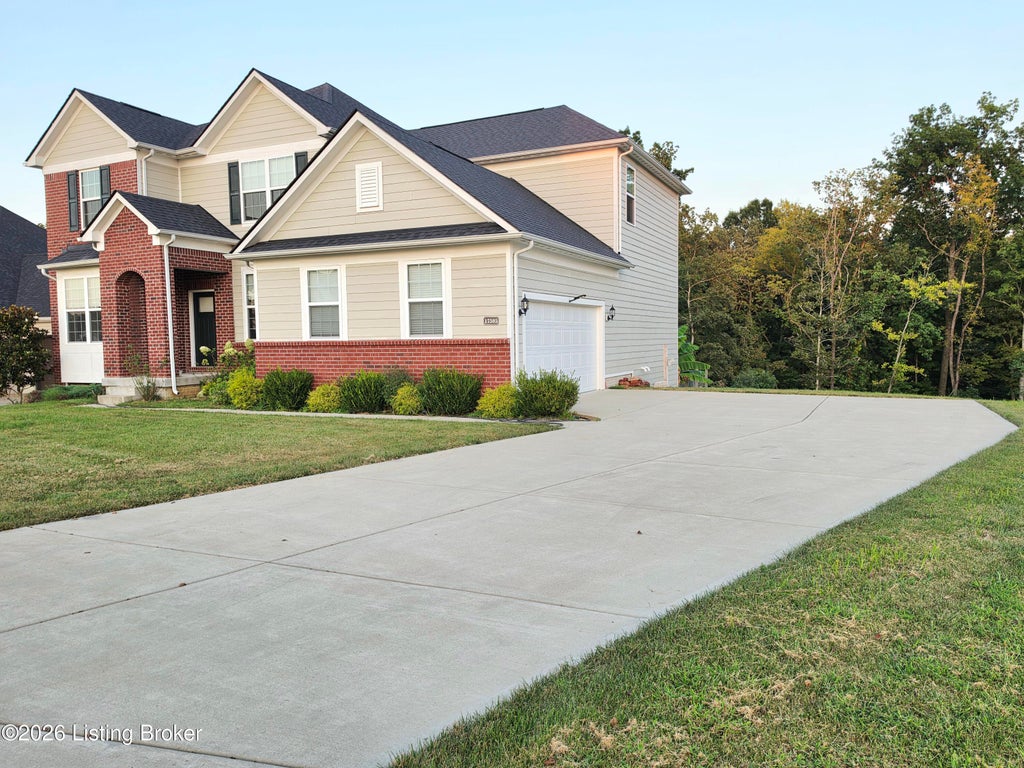 Photo of 17505 Shakes Creek Dr, Fisherville, KY 40023 (MLS # 1727619)