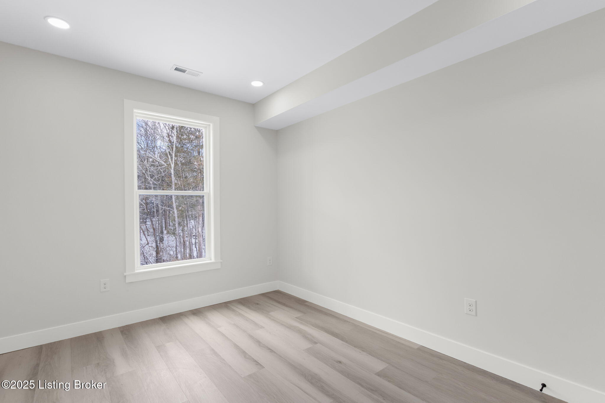 2737 Taylorsville Rd, Taylorsville, Kentucky image 34