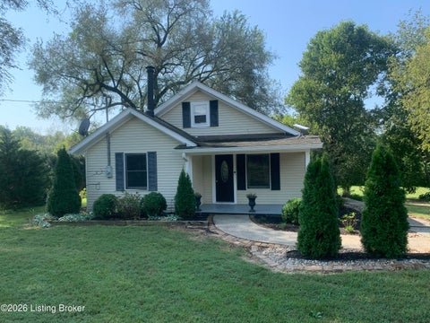 Homes For Sale - 3169 Fisherville Rd<br/> Shelby County, Finchville, KY 40022