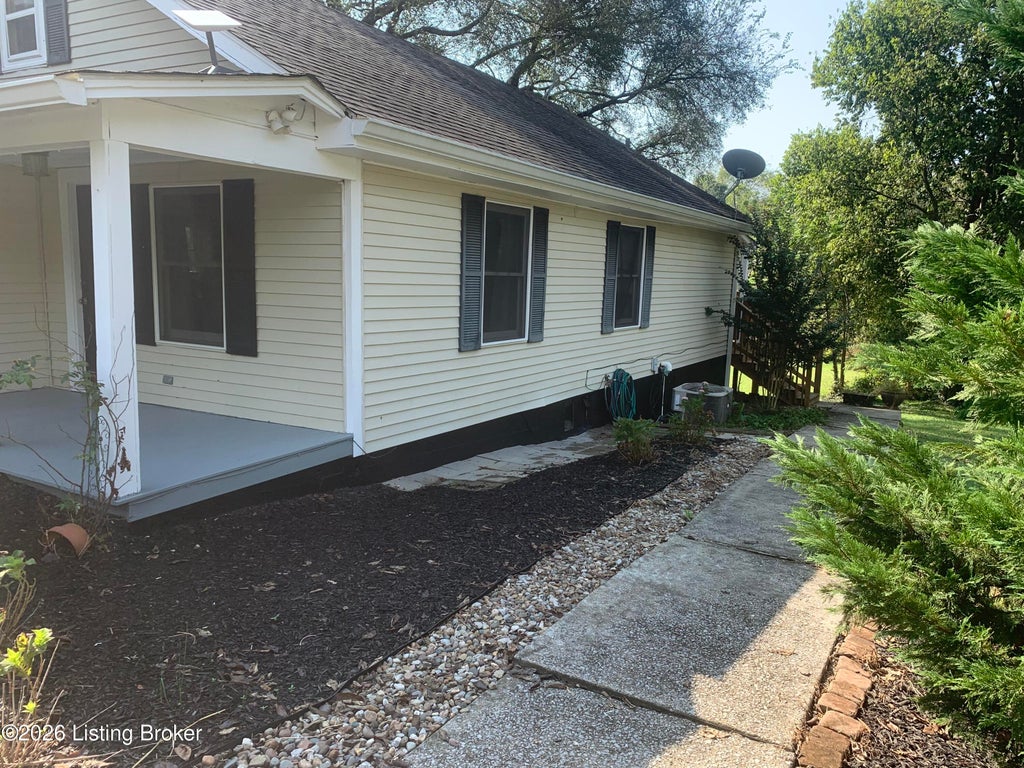 Photo of 3169 Fisherville Rd, Finchville, KY 40022 (MLS # 1730370)