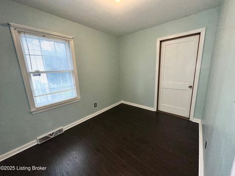 Tiny photo for 619 Duvall St, Louisville, KY 40217 (MLS # 1701316)