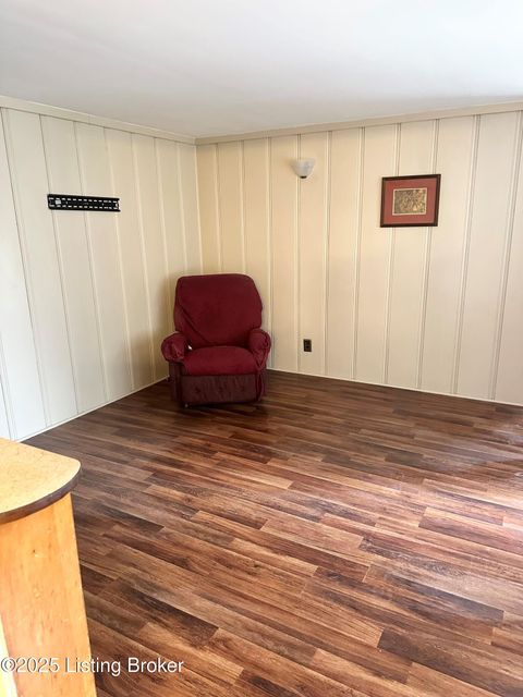 Tiny photo for 619 Duvall St, Louisville, KY 40217 (MLS # 1701316)